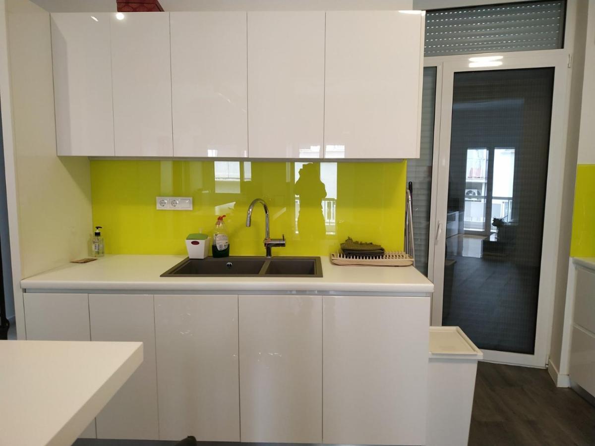 Fully Renovated, Family-Friendly Apartment, Next To A Huge Green Park, In Athens Center Ngoại thất bức ảnh